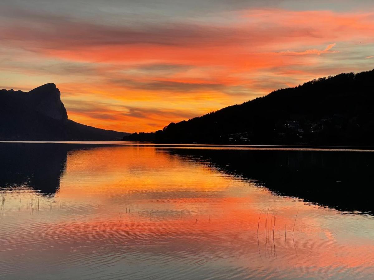 "Ferienhaus Am Mondsee" Mit Direktem Schafbergblick Im Salzkammergut Bei Salzburg المظهر الخارجي الصورة